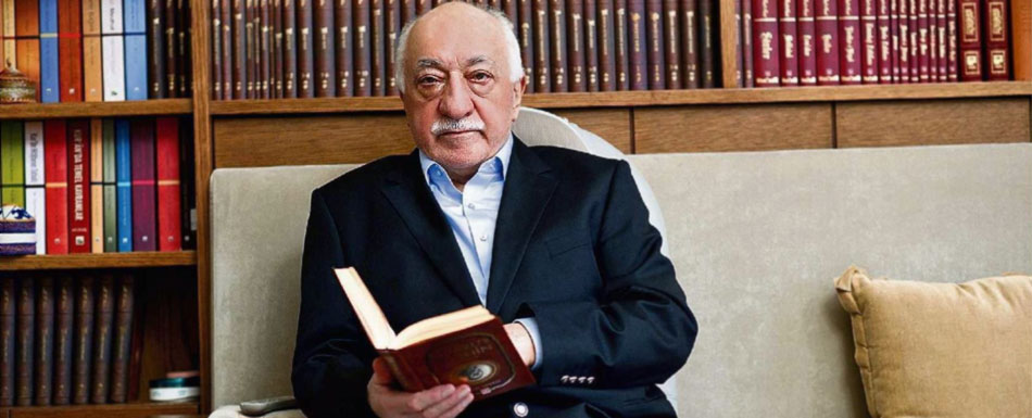 Fethullah Gülen: Ahlâkî çöküntü ve yenilenme cehdi