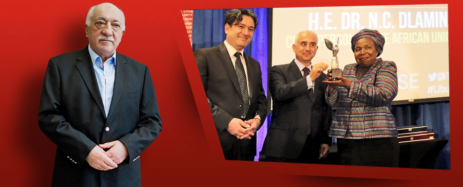Fethullah Gülen Hocaefendi’nin “2015 Barış ve Diyalog Ödülleri” törenine gönderdiği mesaj